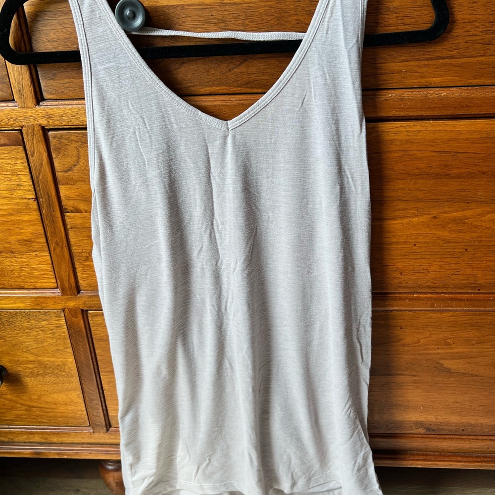 Senita Athletics Light Gray/Beige Tank Top
